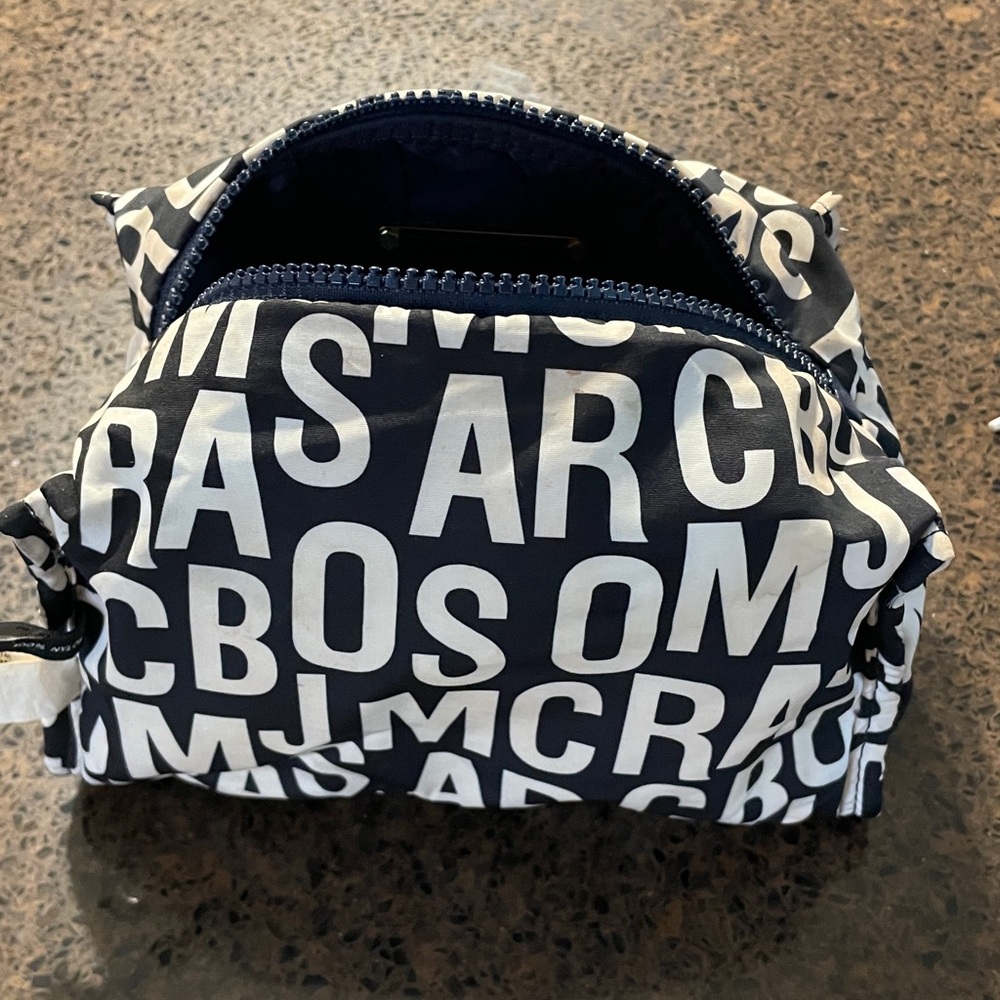 Marc by Marc Jacobs Small Bag - Picture 5 of 10